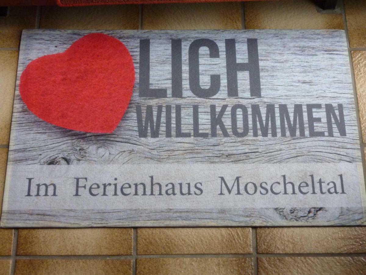 Ferienhaus Moscheltal Vila Waldgrehweiler Exterior foto